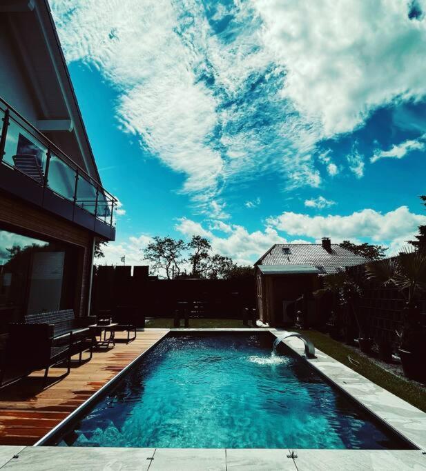 נידרקאסל Villa Dreamy Vibes Mit Privatem Pool & Rheinblick מראה חיצוני תמונה