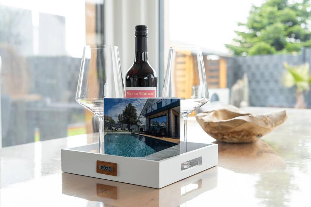 נידרקאסל Villa Dreamy Vibes Mit Privatem Pool & Rheinblick מראה חיצוני תמונה